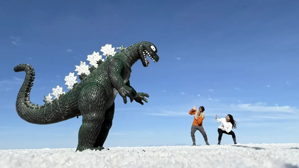 Perspective photography on the Uyuni Salt Flats