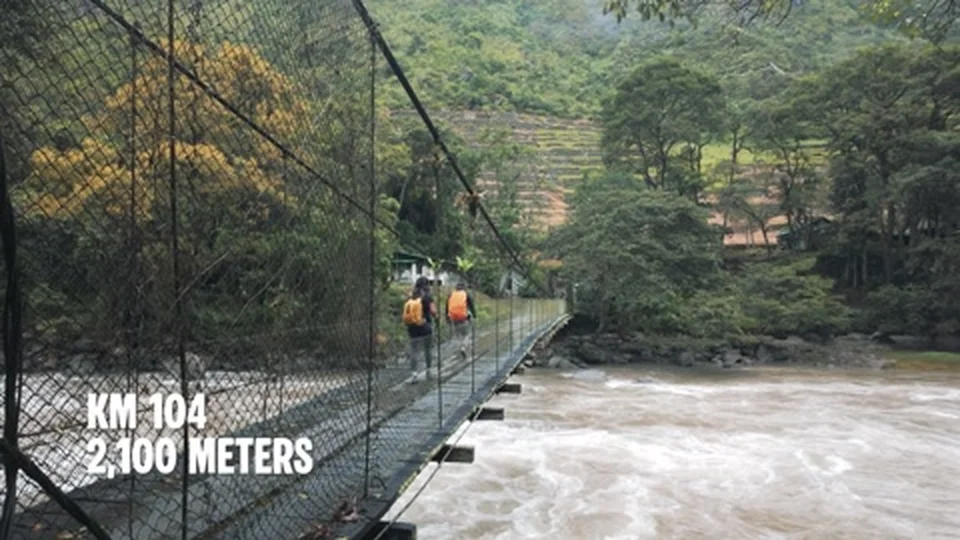 KM 104 checkpoint bridge on the way to the Inca Trail