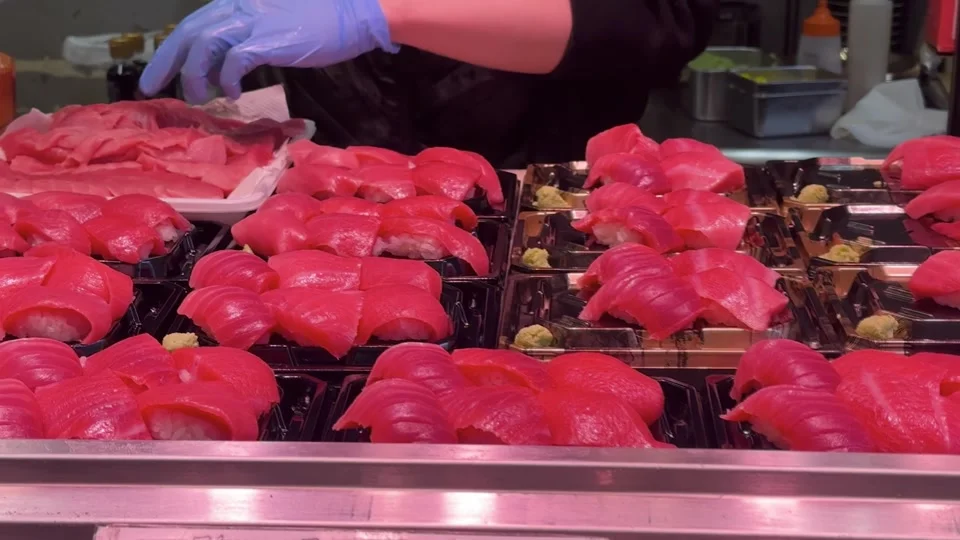 Fresh tuna sushi at Tsukiji Market